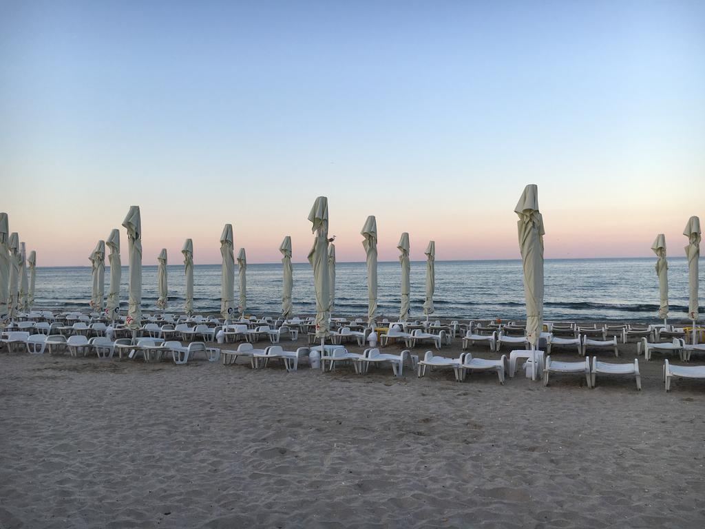 Ely Residence Mamaia Buitenkant foto