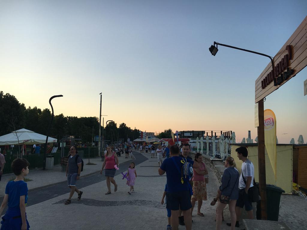 Ely Residence Mamaia Buitenkant foto